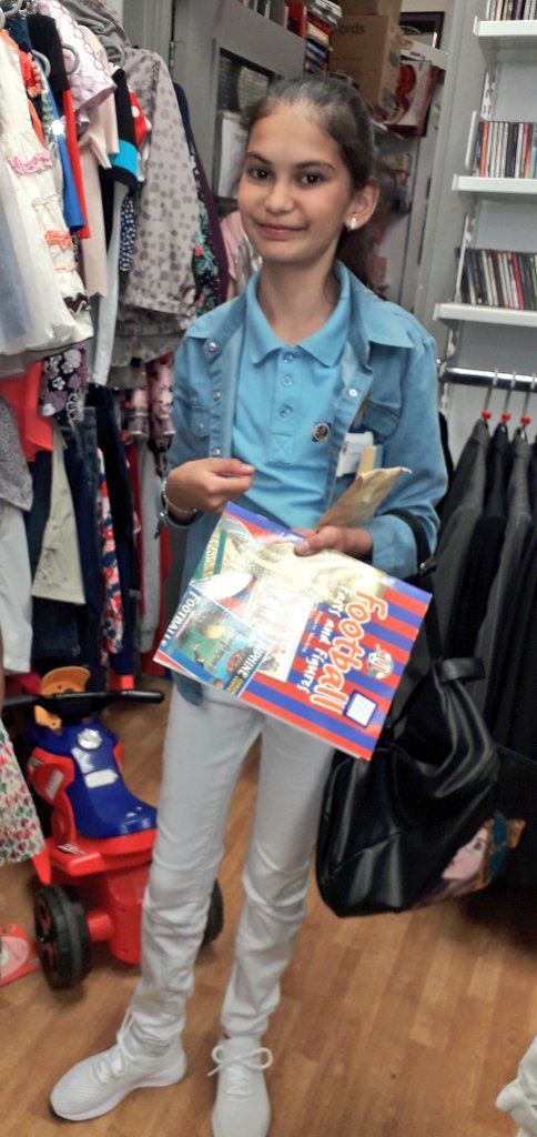 Shopping mode on! <a href="/YIscheme/">Young Interpreters</a> <a href="/Nightingale_NTA/">Nightingale Academy</a> <a href="/TheBHF/">British Heart Foundation</a> #EAL #booklovers 📚📖❤❣