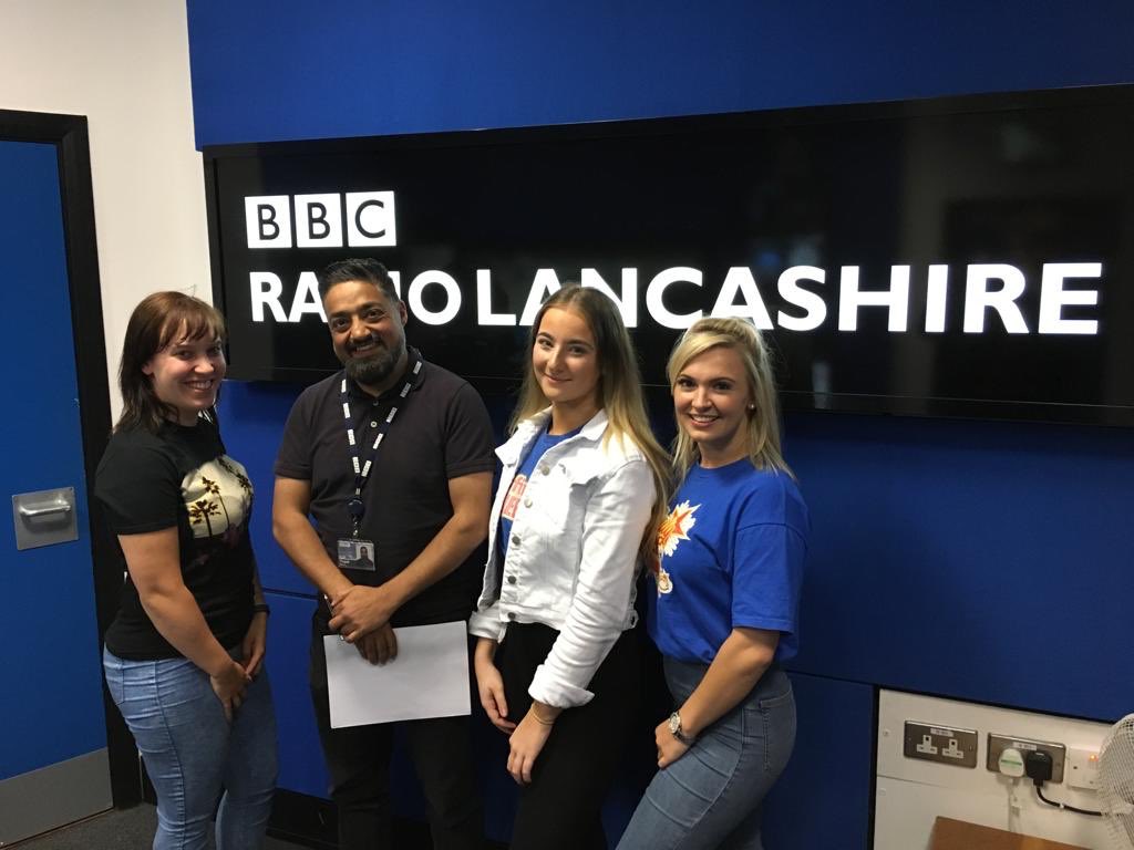 BBCLancsSport's tweet image. 🔥🎊🎉 Talking Sport with @dezdesaibbc @bbclancashire

 💻📱Listen again to Sian Thorley, Jess Rutter and Alex Hastewell from @IC_Infinity talk #cheerleading 👉🏽 @BBCSounds

bbc.in/2Jw7JUw

#lancashire #minoritysports #grassroots
