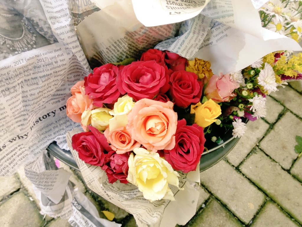 spoiItman's tweet photo. Oh...and these too 😁😁 #TheFlowerPlug https://t.co/rzwZDoUBbI