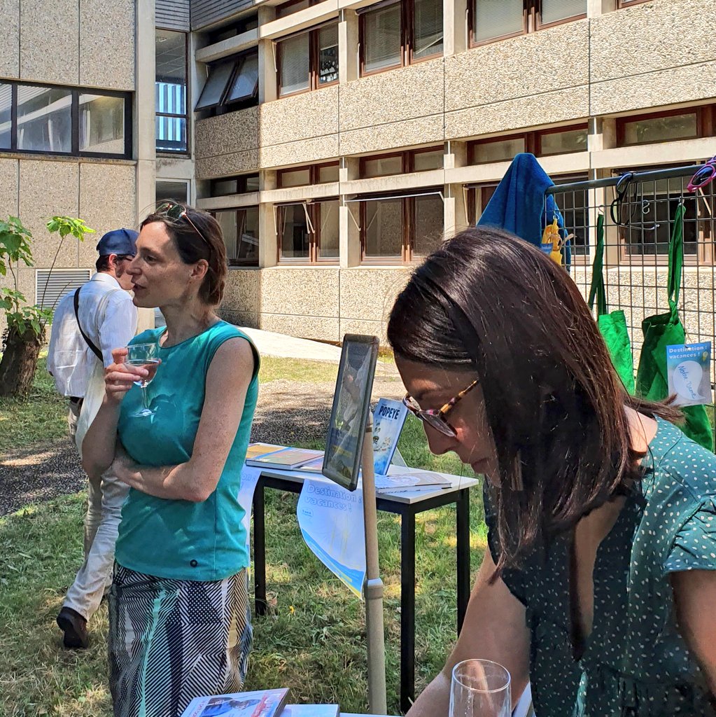 BUBMontaigne's tweet photo. ⛵ #DestinationVacances et les @BUBMontaigne s'invitent au pot de fin d'année de l'@UBMontaigne ! 😎 https://t.co/5jCUmozYee