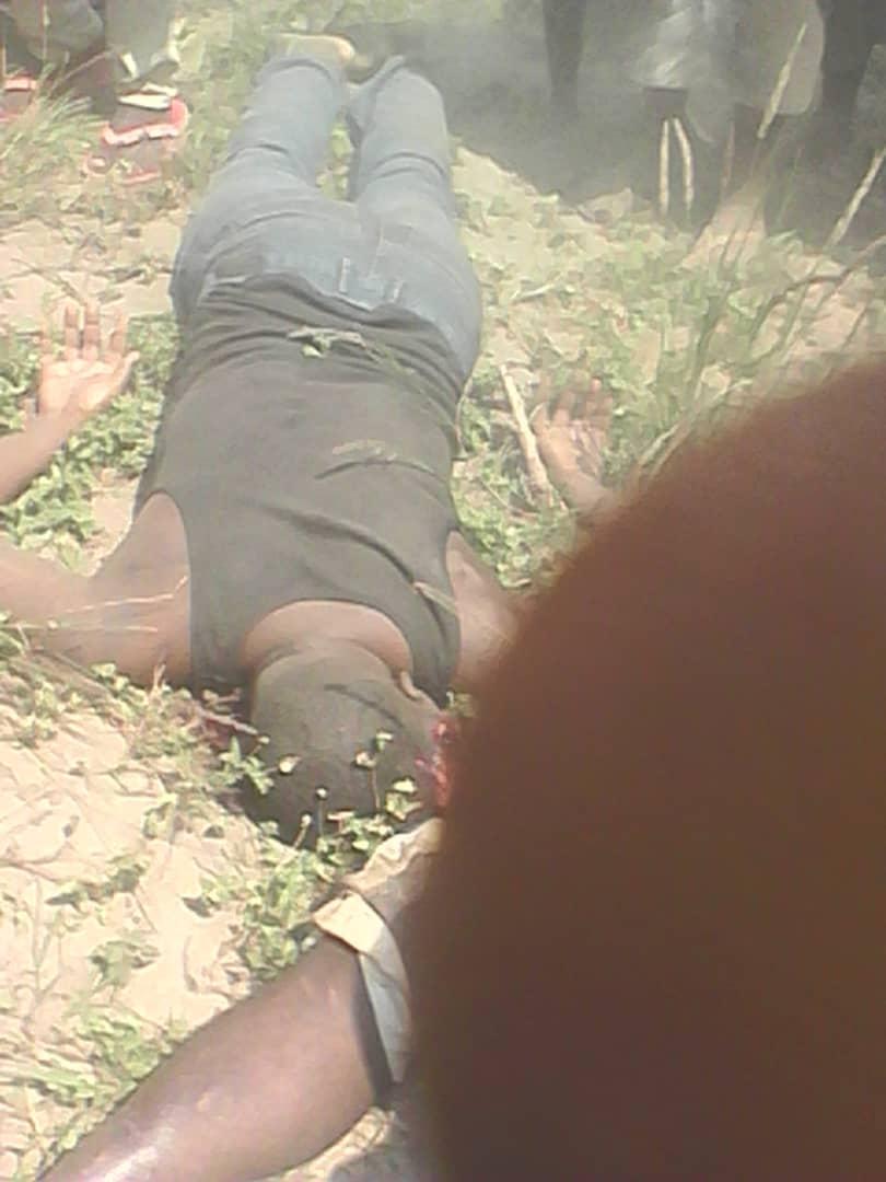 mushibuka's tweet photo. @RemiBr @pnkurunziza @antonioguterres @hrw @mbachelet @DroitPersonneCa @PrevGenocide @innercitypress @ONU_fr @UEauBurundi @nshingamateka @AimeeLaurentine @pnkurunziza  has a programme to transform Burundi into a graveyard and the @jumuiya @AU_PSD @UN decided to be onlookers! https://t.co/xolwRzN7gt
