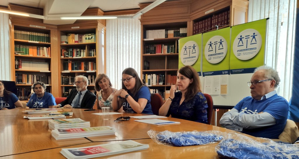 Nuestra Presidenta <a href="/lauricoillanes/">Laura Rico</a>, leyendo el manifiesto de @CEAJ_abogacia en el #DiaJusticiaGratuita