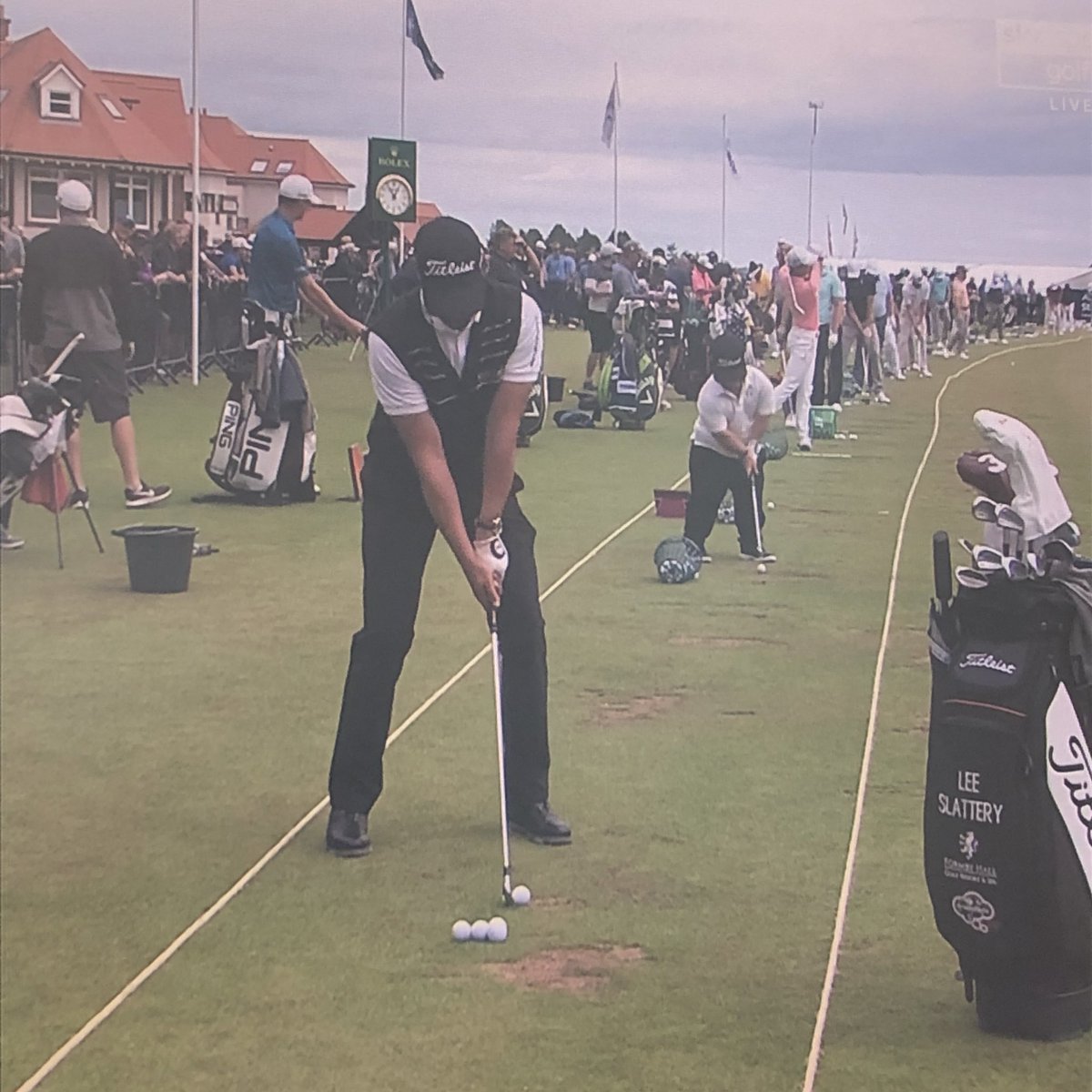 maxandpaddyline's tweet photo. A look at @SkySportsGolf - how far away is he? https://t.co/sUuQ7w3CDw