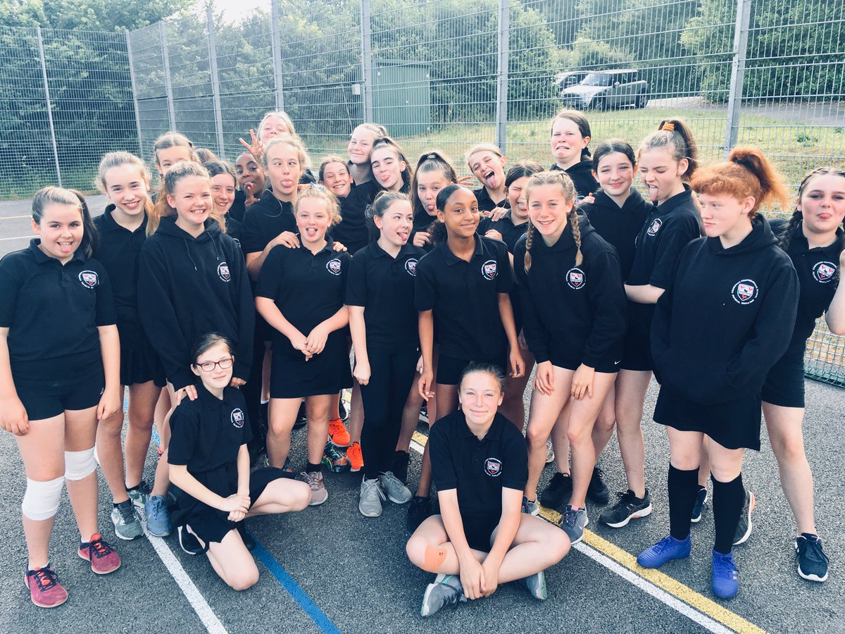 CowbridgeCompPE tweet media