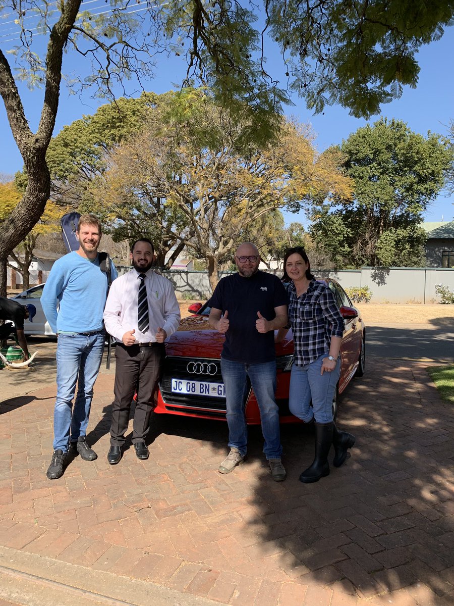 Johrne's tweet photo. Dankie @AudiMenlyn for picking up the Cape Town artists for #BandforBricks for Sunday’s show.
ddisselblom was first to arrive today. https://t.co/QYIaPtyj18