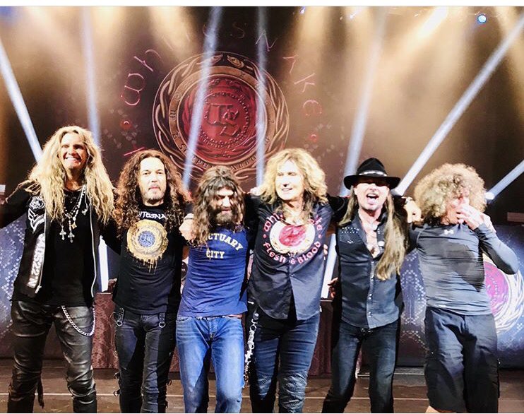 WSnakewoman's tweet photo. Get ready to rock with Whitesnake Pietarsaari,Finland at Pietarsaari Open Air tonight! #MakeSomeF@ckinโNoise for the #HotSnakeboys!๐ฅ #Whitesnake #FleshandBloodTour ๐ค๐ธ๐ฅ๐ธ๐โค๏ธโ๏ธ๐ https://t.co/ltntjeSnpl