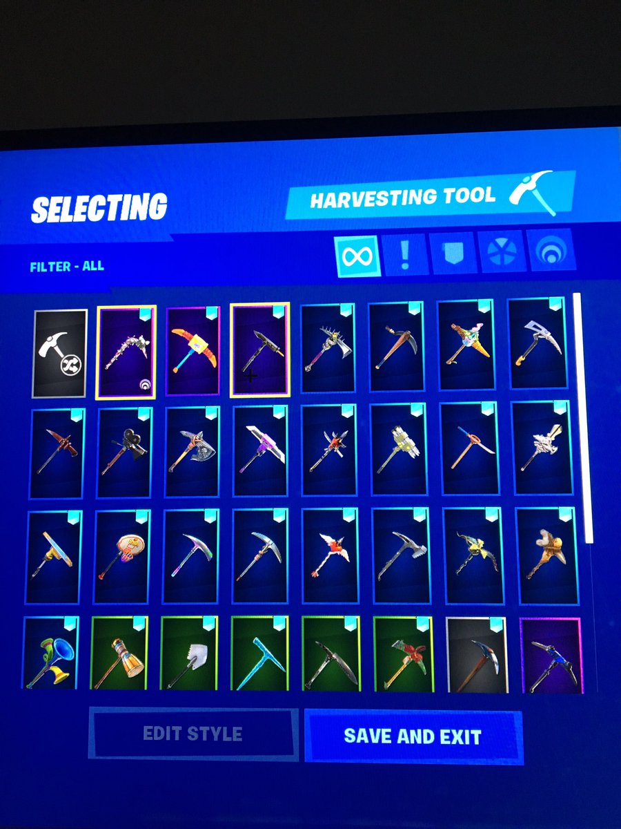 seltzzz's tweet photo. Offers? Not Psn linkable! https://t.co/BIjBhx3Xuc