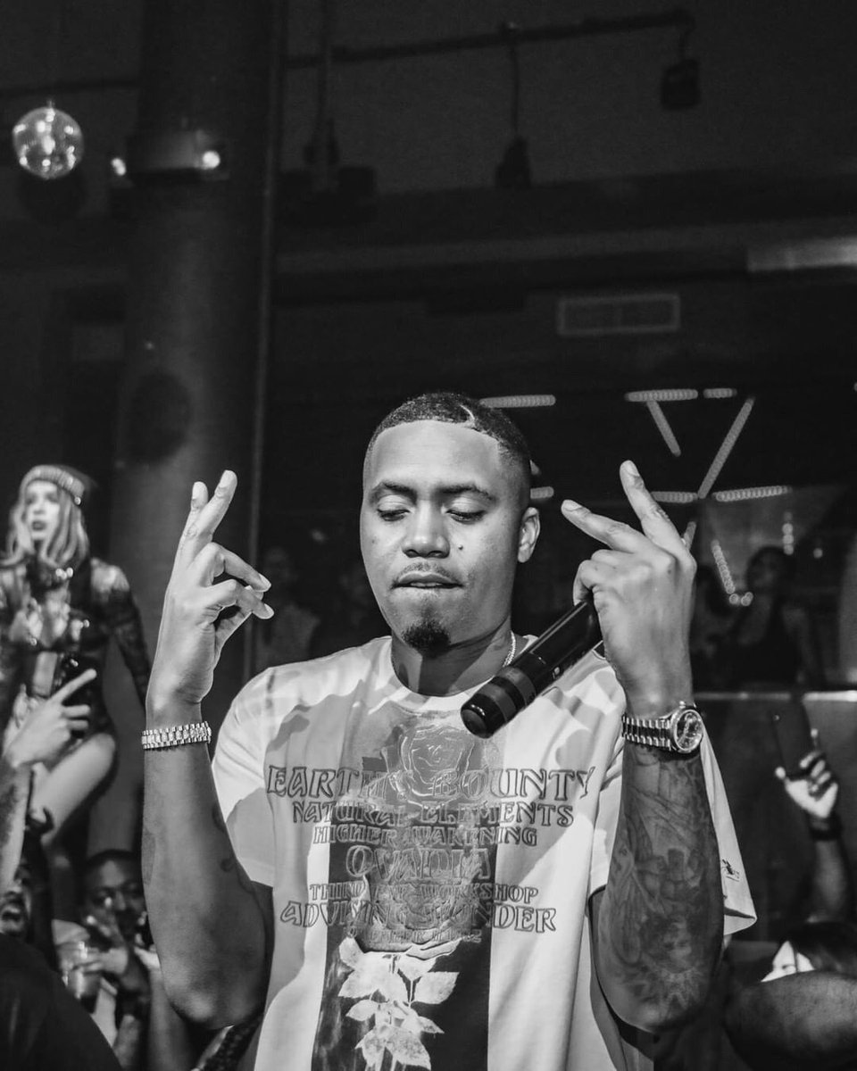 .<a href="/Nas/">Nasir Jones</a> took over South Beach last night, after kicking off his summer tour w/ <a href="/maryjblige/">Mary J. Blige</a>. ⁣
⁣
He also dropped his first single off ‘Lost Tapes II.’ 🔥

nas.lnk.to/TheLostTapes2