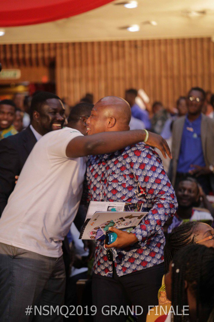 NSMQGhana's tweet photo. That moment when @S_OkudzetoAblak [Odadeɛ] congratulated @sammiawuku [APSU].

#NSMQ2019 #NSMQ2019Finals https://t.co/EI87ZnRhR9