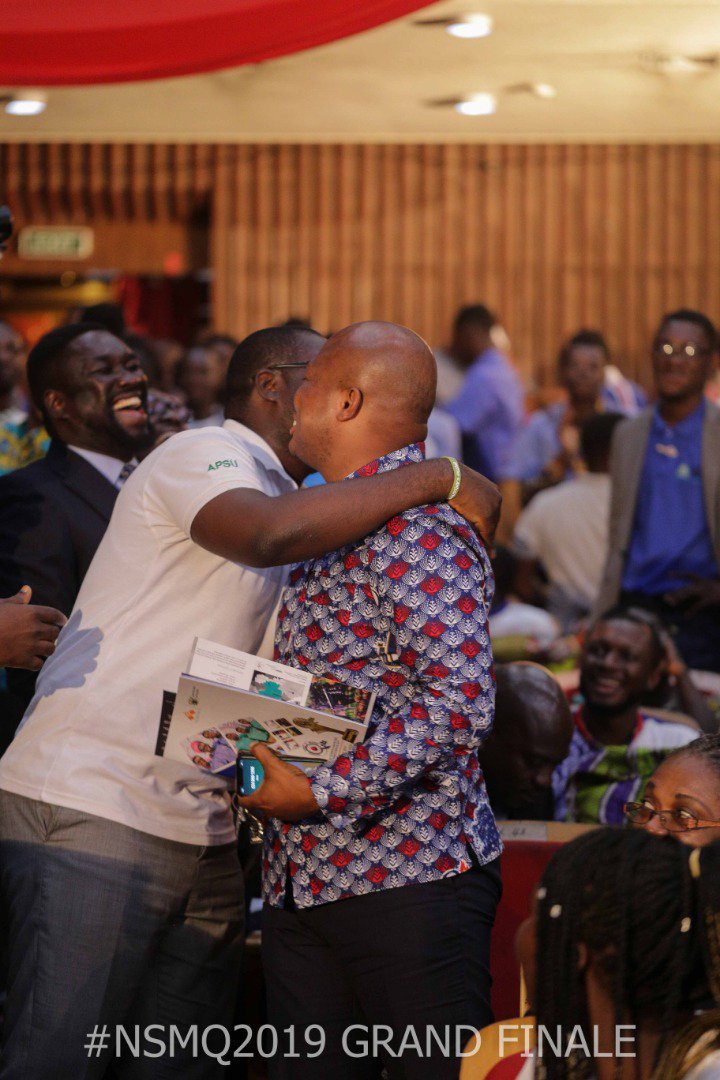 NSMQGhana's tweet photo. That moment when @S_OkudzetoAblak [Odadeɛ] congratulated @sammiawuku [APSU].

#NSMQ2019 #NSMQ2019Finals https://t.co/EI87ZnRhR9
