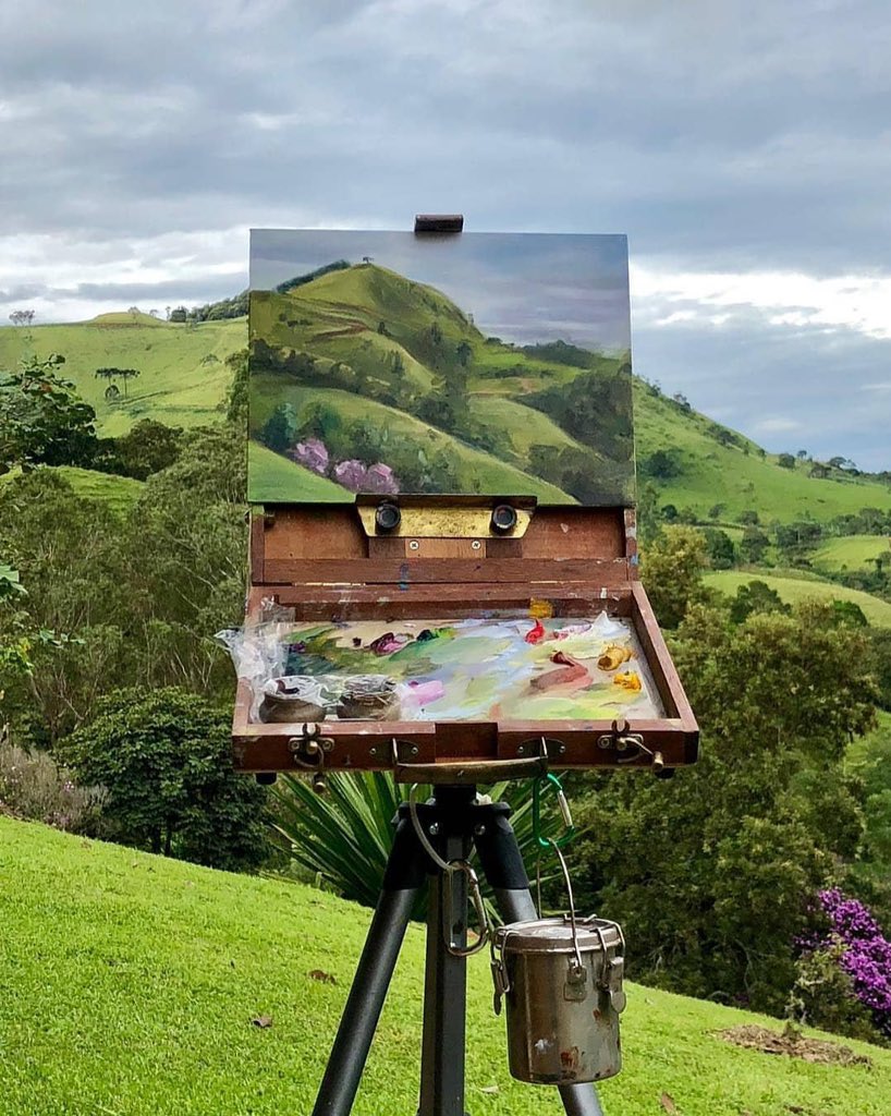 syiphee's tweet photo. art with a view https://t.co/tGxrf4yrtw