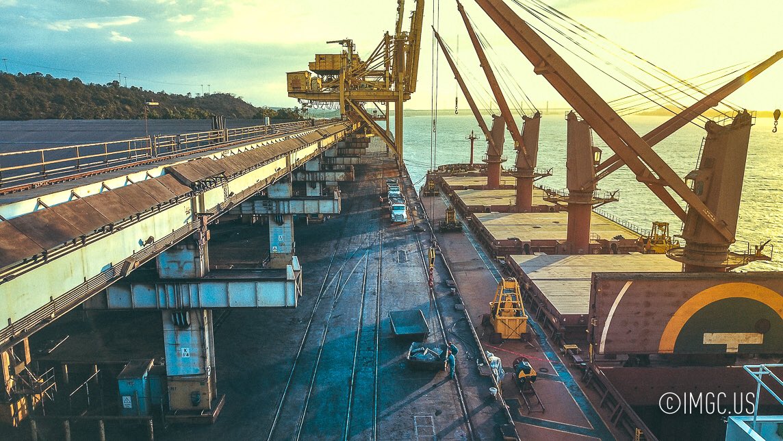 ImgcUs's tweet photo. Que este nuevo amanecer nos llene de energía, optimismo y entusiasmo para hacer bien nuestro trabajo...
Sigamos construyendo el progreso de este país!
#operaciones #transporte #multimodal #carga #bulkcargo #acarreo #exportacion #materiasprimas #commodities #commoditiestrader https://t.co/IWsfo5Jclh