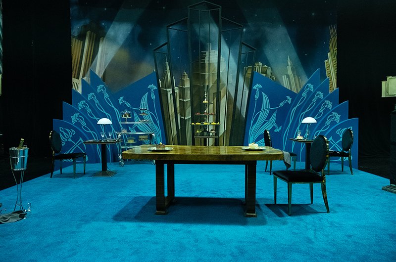 OfficialSDSA's tweet photo. Inside epic musical fantasy of @ROCKETMANMovie with SET DECOR! Set Decorator Jude Farr SDSA &amp; team re-create the 1970-80s world of rocker Elton John. https://t.co/FHUG93acm9 #OfficialSDSA #SetDecorator #BridgeProps #FilmDecor #BehindtheScenes #Musical #Film #RocketMan #EltonJohn https://t.co/xYhcxeZLUw
