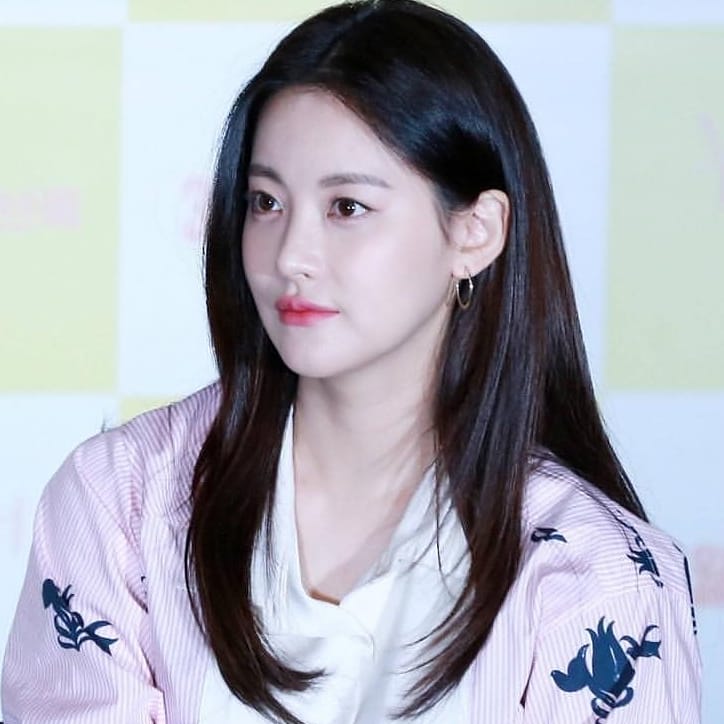 gong1387's tweet photo. Pretty in pink, OhYeonSeo
#오연서 #ohyeonseo #ohvely #kdrama #Actress #jinseonmi #samjang #hwayugi #sonohgong1387 #akoreanodyssey #pleasecomebackmister #comebackalive #hwayuki #hwayukidrama #HanHongNan https://t.co/4MJH6gQqQ5