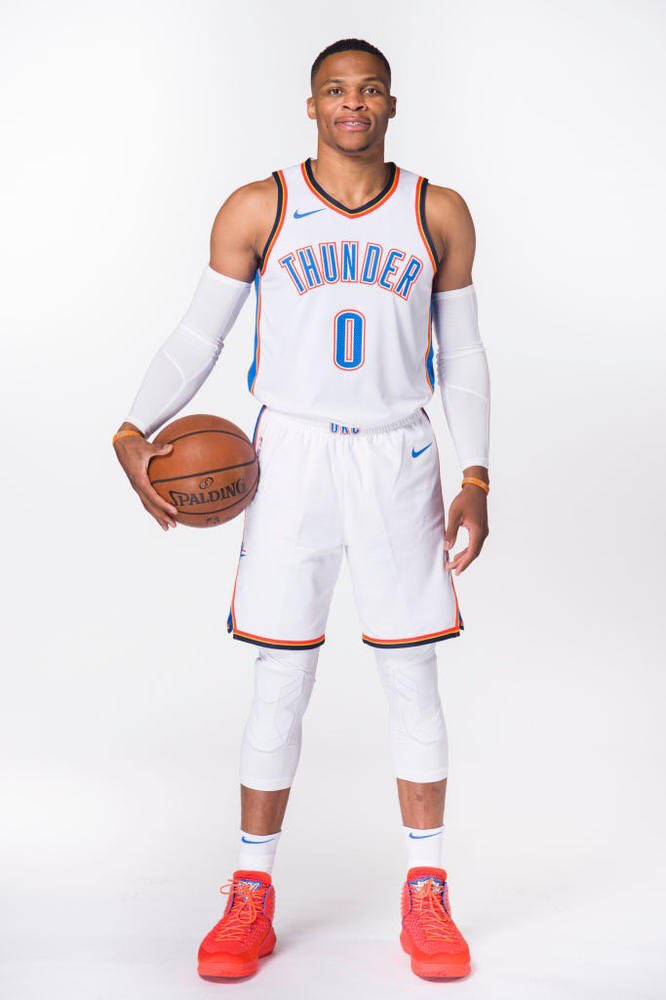 Wilson23DEFEND's tweet image. The man who accompanied me for 10 years.Goodbye OKC.@russwest44