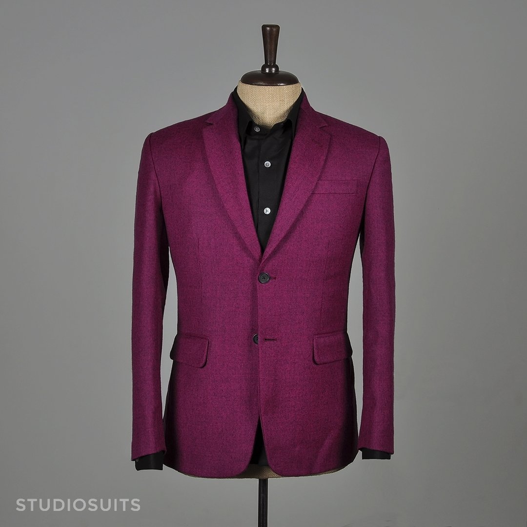 StudioSuits's tweet photo. Customer Order Spotlight!
 Jacket commissioned by our client from Canada.
 You can buy this look from here:
 https://t.co/4EH7i75VH7
 Fabric : Melange Bubble Pink Tweed, Jacket Style : Two Button, Jacket Cuff Buttons : Two.
#studiosuits #jacket #tweed #mensfashion #style https://t.co/nHxFWkwZpj