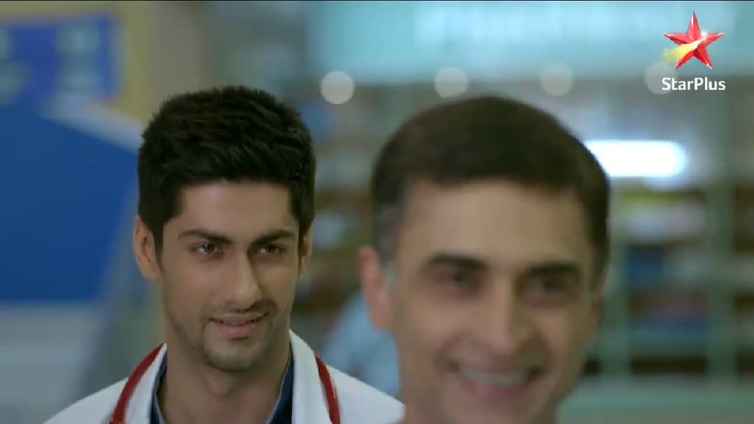 TeamSChandna's tweet photo. Wishing love and luck with sucess on this new beginning to #Sanjivani Team.
Looking forward something new on TV again. 😍❤️
Best wishes and good luck @sidpmalhotra @sapnasmalhotra  @SurbhiChandna @namitter29 @Mohnish_Bahl @gurdippunjj  @JasonThamIndia
#sanjivani #Surbhichandna https://t.co/HP2Grah5fJ