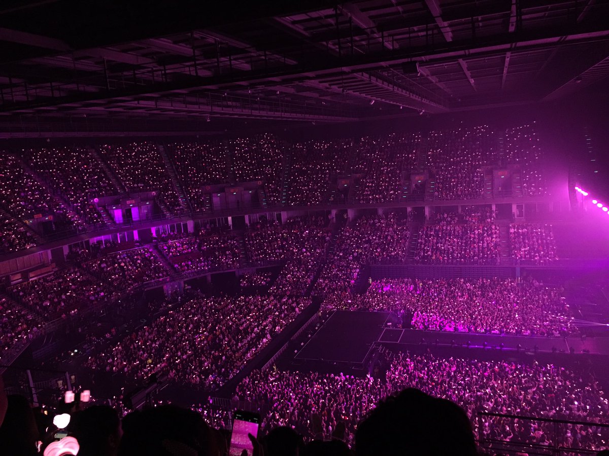 𝐁𝐎𝐎🕷 👻 tweet media