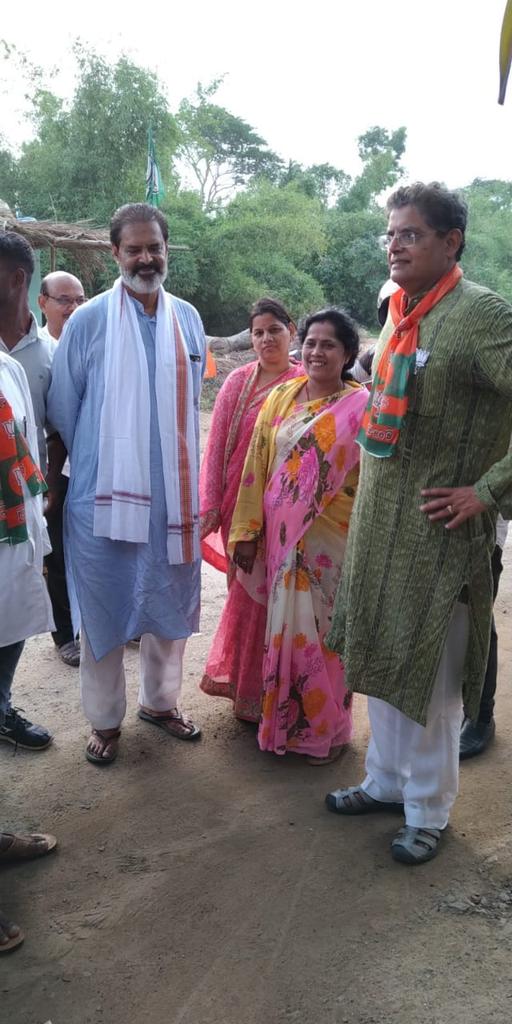 KVSinghDeo1's tweet photo. Campaigning at Patkura with our National Vice President Shri @PandaJay and others. https://t.co/kYa1nCHjMI