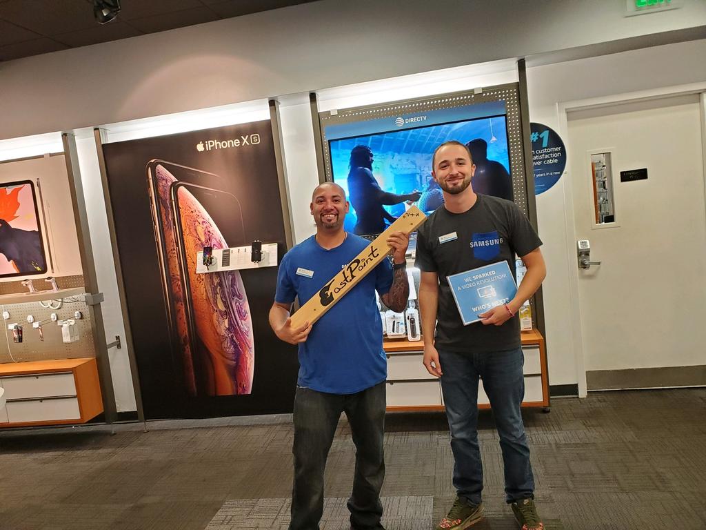 PortablesEPM's tweet photo. DTVP 3x4 out of EPM on this fine #Ignite Day!! Great team effort! We ain't done yet! 🔥🔥🔥
#Portables #Videotakeover #MAS_HEAT
@ATTPortablesBob @elthonmunoz @JakeAraghi @ATTPortablesEVD @Ciara_Wills https://t.co/LQrozRU6UH
