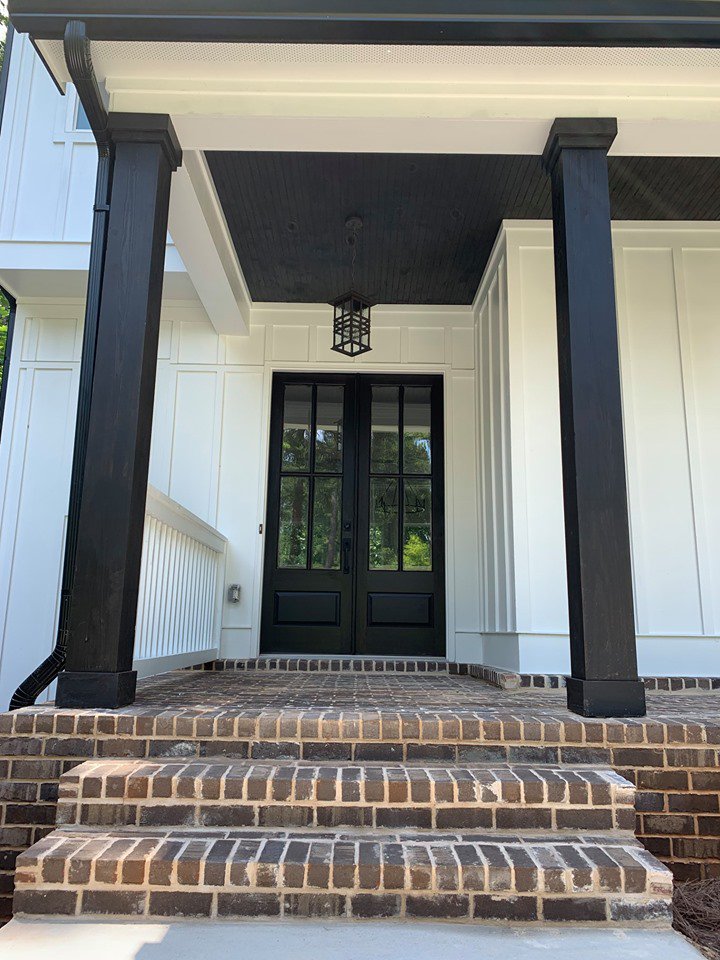 ProgLighting's tweet photo. Wow!! How stunning and chic is this black-and-white farmhouse? Photos shared by Audrey Frances Design on Facebook. https://t.co/Aav8k2uvxJ
