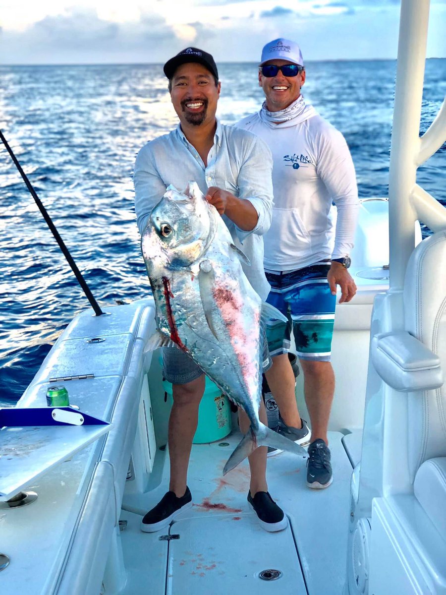PeterMillerFish's tweet photo. More African Pompano for my pal Mike . Not bad for his first fish ever! πͺπΌ @RealSaltLife @CitizenWatchUS @MercuryMarine @BassProShops @tireamerica @BubbaBlade @YETICoolers @LowTCenter @fishing_chaos @padreazul_com @Cabelas #fishing #ocean #watertoplate https://t.co/3ixzvqed6Y