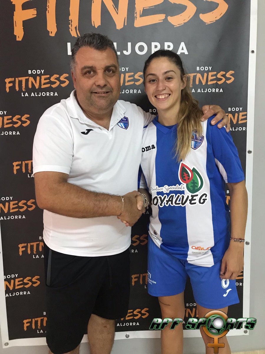 📝 III FICHAJE 2019/20 #UDÁguilasFemenino 💙🦅

| MIRIAM LUQUE |
Refuerzo para nuestro ataque ✨👌
Velocidad+calidad técnica+visión de juego

⚽️ SPA Alicante /Alhama / Cartagena
🇪🇸 Internacional en S.Española Sub 16 y Sub17 + S.Murciana.

¡BIENVENIDA MIRIAM! 
#LaUniónEsLaClave💙