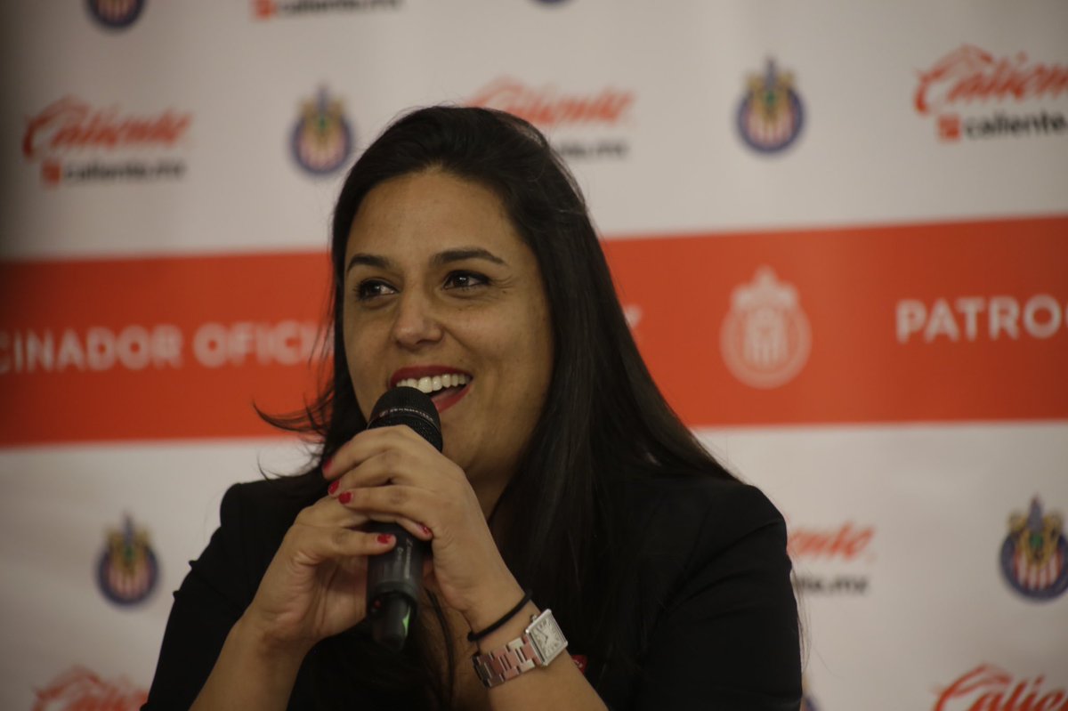 Resultado de imagen para directora comercial de caliente