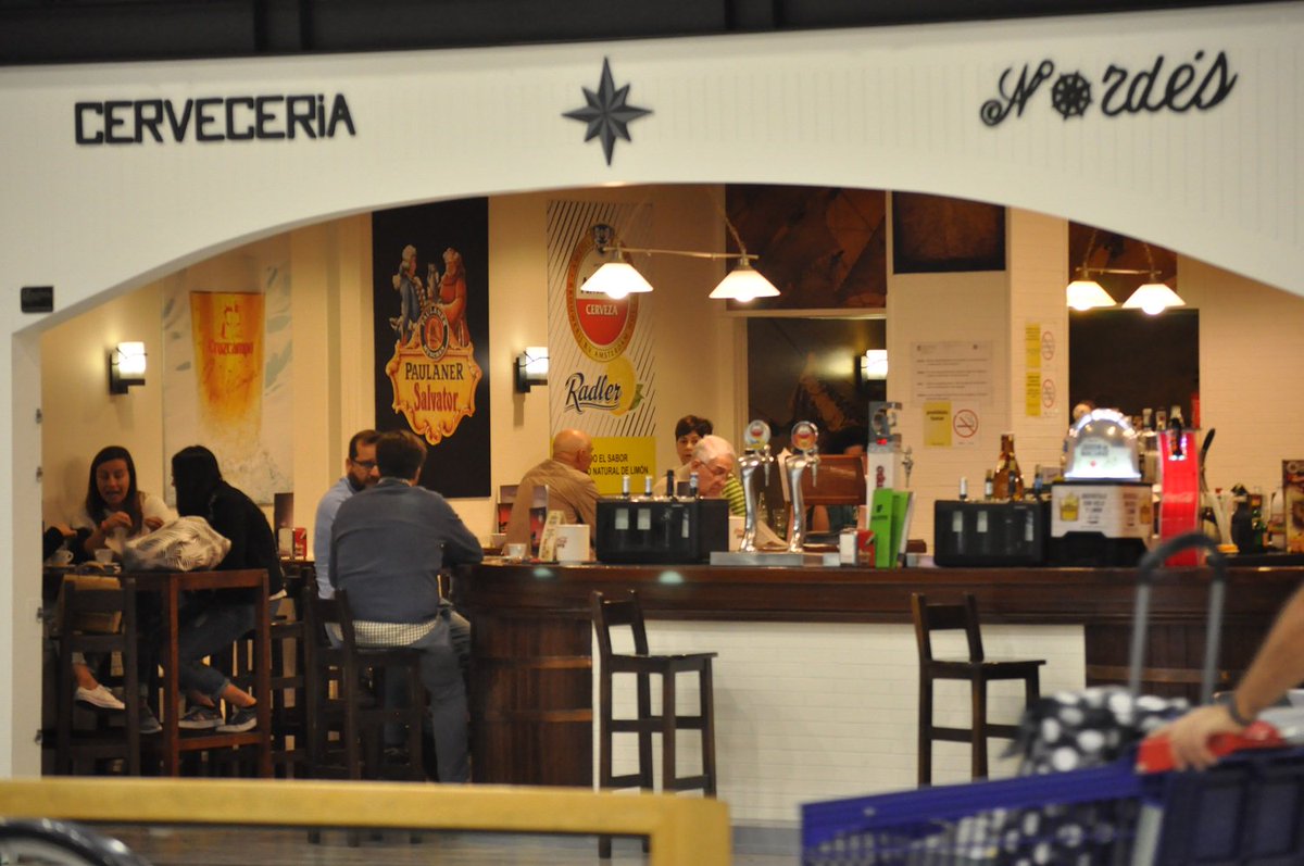 cclosrosales's tweet photo. Hoy quedaremos para picar algo en la Cervecería Nordés con los amigos.

Haremos planes para el fin de semana :)

#LosRosales #Coruña #Tapeo #ModoFindeOn https://t.co/r4tvZ5TW7n