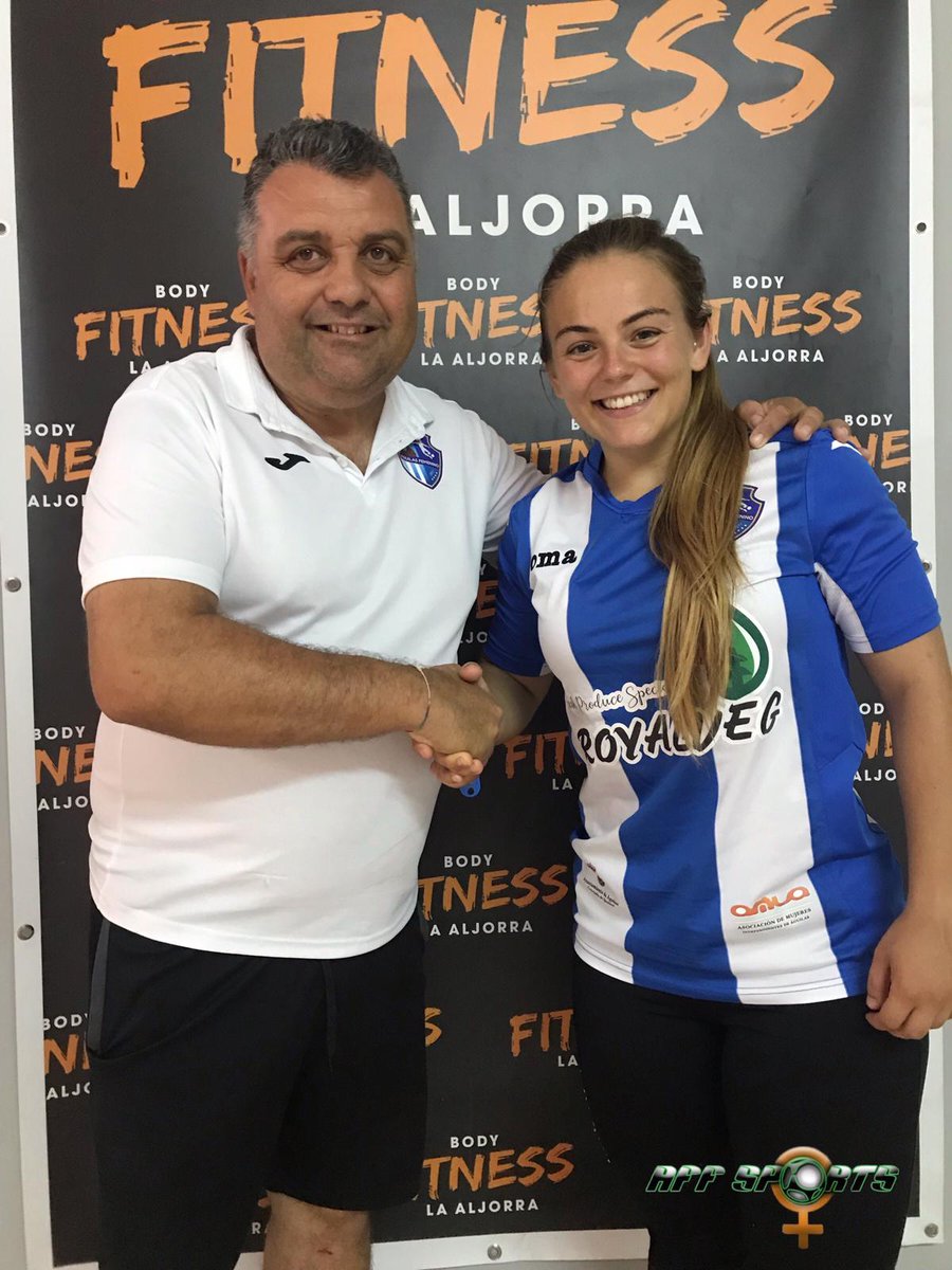 UDAguilasFem's tweet photo. 📝 IV FICHAJE 2019/20 #UDÁguilasFemenino 💙🦅

| ANA ROSIQUE |
Refuerzo para nuestro ataque 💪 💥
Jugadora luchadora con velocidad y golpeo espectacular.

⚽️ Procedente: 2ªDiv >CAP Ciudad de Murcia.
CD Minerva+Dolorense+Selección Murciana.

¡BIENVENIDA ANA! 
#LaUniónEsLaClave https://t.co/o5cQ8nxqBo