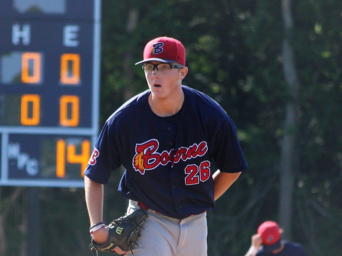 LafayetteBsbl's tweet photo. It's a busy summer for Lafayette baseball -- packed with wood bat leagues and internships ... https://t.co/FMPga1unz7 https://t.co/Hsh4VU84qc