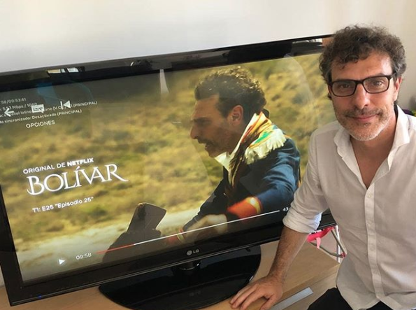 BOBO_Esp's tweet photo. Sí no haz visto la serie Bolivar con la incomparable actuación de #CarlosAguilar ¿Que esperaís?, no te pierdas en @NetflixES de esta increíble entrega 👏🏻 #SomosBOBO #BOBOInternacional https://t.co/83fR9MBJ6h