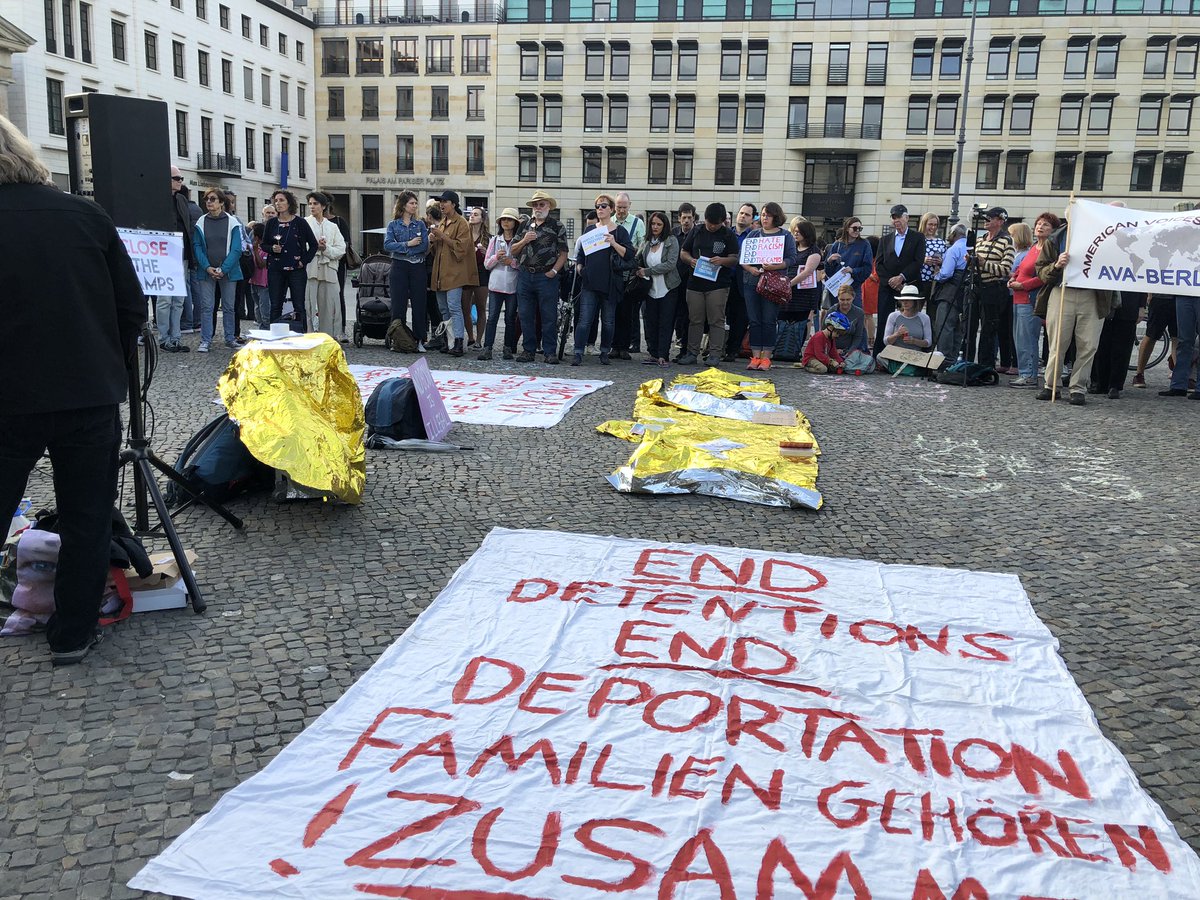 Democrats Abroad Berlin tweet media