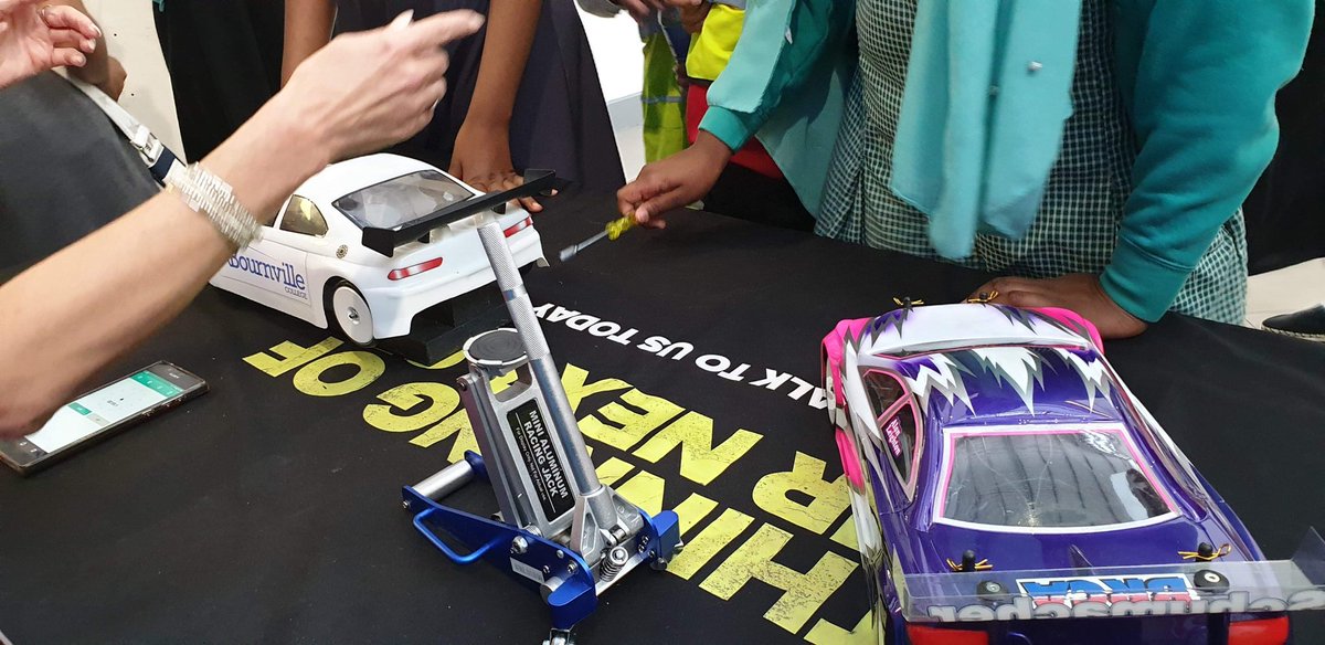 ActiveLearnSupp's tweet photo. Today ALS, the educational delivery partner of the BRCA, supported SCCB College at the Titan event, held at Aston University.  The show attracted over 800 Year 6 &amp; 7 learners shown here getting handz on with RC technology https://t.co/34hA0EMq43