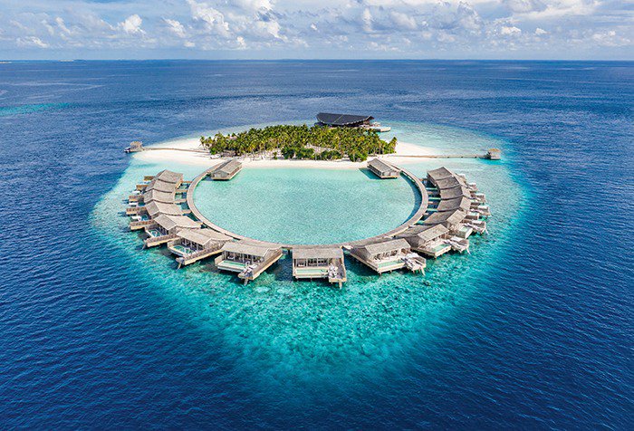 WellArchDesign's tweet photo. Fantastic endeavour for this Maldivian resort, setting itself apart by being fully sustainable, where everything from building materials to cleaning products have been selected with the environment in mind.

https://t.co/SYHx32aidG https://t.co/imql3WOTq7