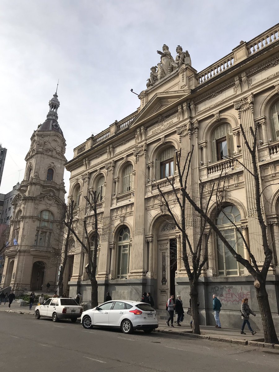 TurArgentina's tweet photo. Patrimonio arquitectónico en #BahíaBlanca 

Si desean más información de qué hacer en la ciudad pueden seguir a @turismobhi @ahgbahiablanca https://t.co/pyaTQnfIAt