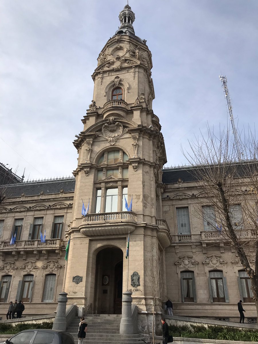 Patrimonio arquitectónico en #BahíaBlanca 

Si desean más información de qué hacer en la ciudad pueden seguir a @turismobhi <a href="/ahgbahiablanca/">AHG Bahía Blanca</a>