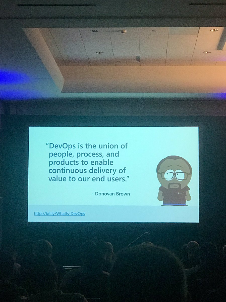 _AngelGarcia13's tweet photo. @DonovanBrown is the real MVP, so much fun happening right now at #XamarinDevSummit https://t.co/PnQGUSUmXy