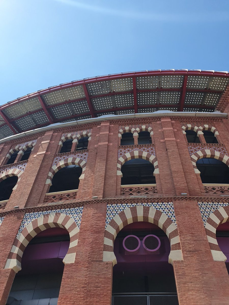 StMartins_Trips's tweet image. Las Arenas-Bullringshopping Centre #viewingplatform #360views #bullring