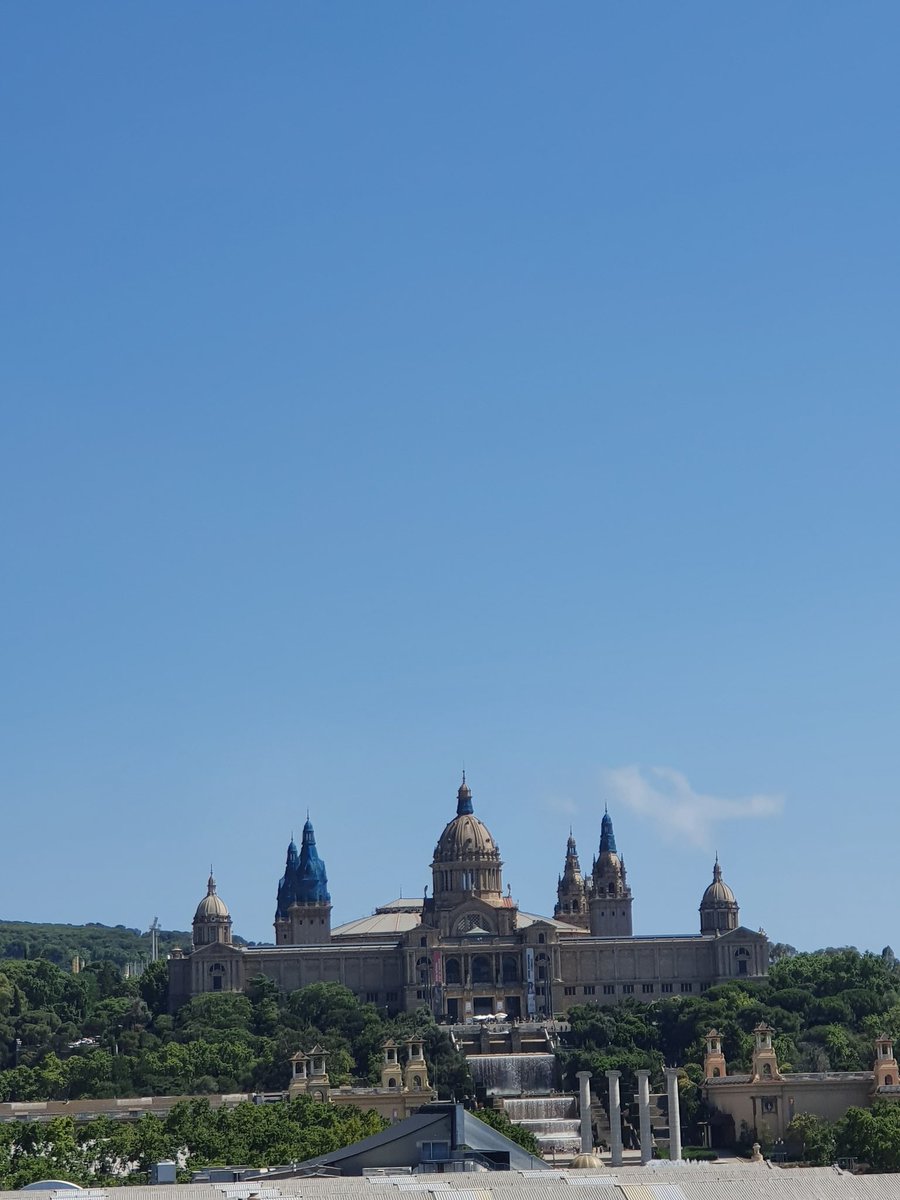StMartins_Trips's tweet image. Las Arenas-Bullringshopping Centre #viewingplatform #360views #bullring