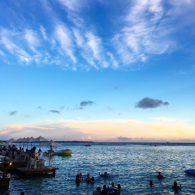 idominicanas's tweet photo. ¡Come to Dominican Republic and #enjoy this beatifull place! #JimmyComeToDR 🇩🇴 #EnjoyDR 🌤 #ComparteLoBueno súmate a la iniciativa de @DiarioLibre para motivar al presentador de TV norteamericano Jimmy Kimmel a visitar Quisqueya la bella 😍 https://t.co/RiFixw8Qqx https://t.co/W16wpGZEQH