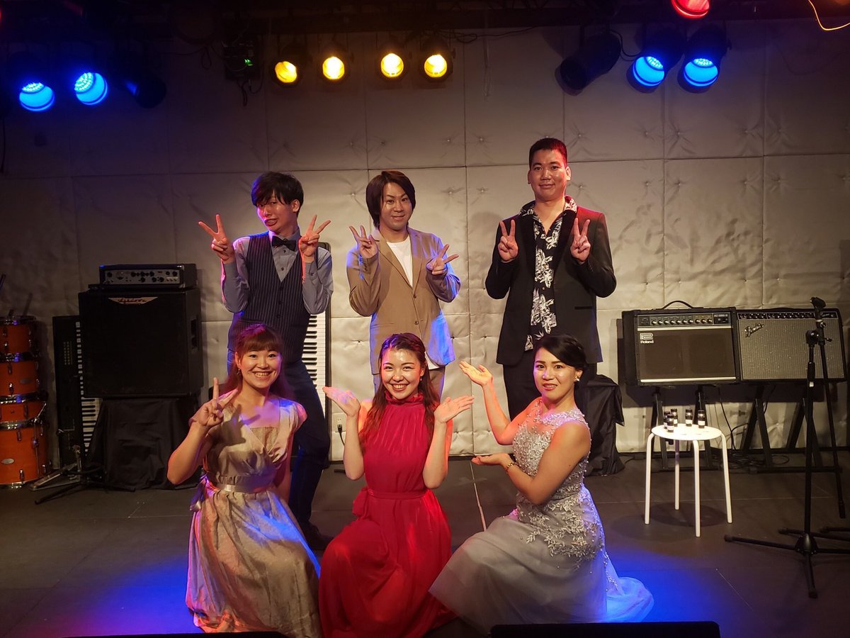 toraiyano's tweet photo. 🎊ミュージカルライブ終了しました🎊

ご来場頂いた皆様ありがとうございました。

緊張しました…笑

またこんな風に歌いたいなあ。

お世話になった皆様ありがとうございました。 https://t.co/k48aRQYCbr