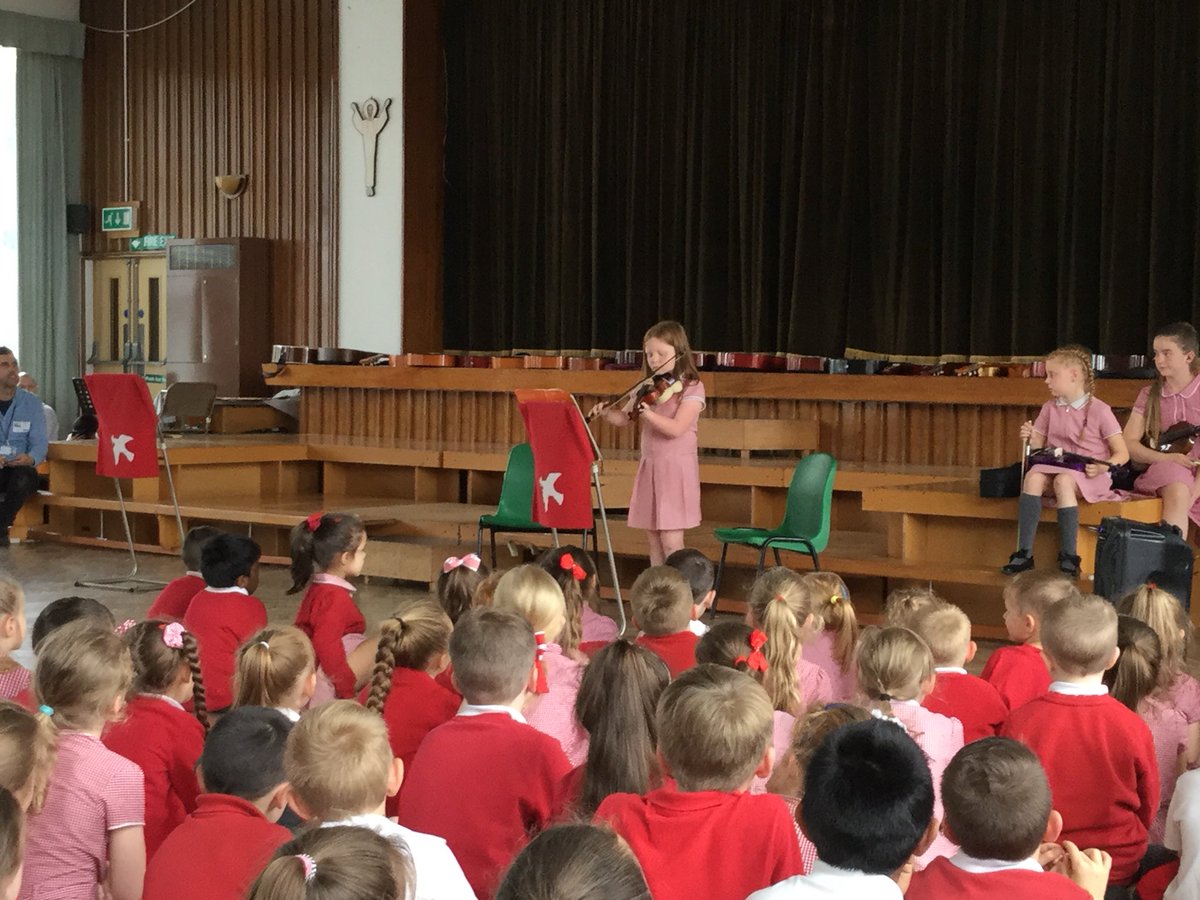 stjosephsbh's tweet photo. The choir also performed at the assembly and there was a fantastic acoustic version of Don’t Look Back in Anger by our guitarists! https://t.co/h8SBEST6Ui
