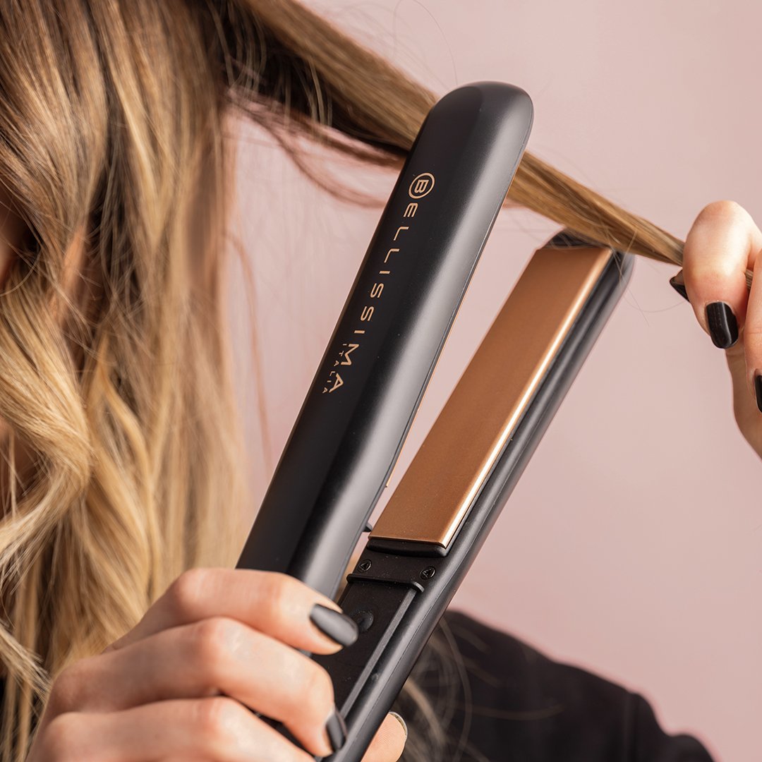 Publifarm's tweet photo. Bellissima is not just a compliment. Bellissima is also a brand name ❤️
Shots which give femininity and beauty… get inspired from the shooting realized for Bellissima @imetec_italia 📸

https://t.co/45v3PVNwqh

#publifarm #bebrave #bravecreativity https://t.co/YbOGIJz6L4