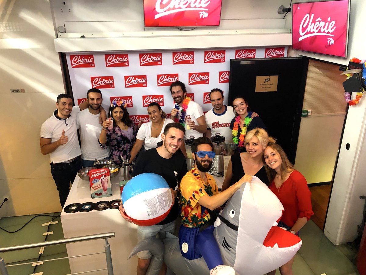 1nstantB's tweet photo. #InstantB, traiteur organisateur d'événement a eu le plaisir d'accompagner son partenaire @cheriefm pour leur dernière "@lereveilcherie" de la saison, en présence d' @Amir_Off et @claraluciani 😍
Retrouvez nous sur https://t.co/RLNofeyVvx👈 https://t.co/20yrOyfOaw