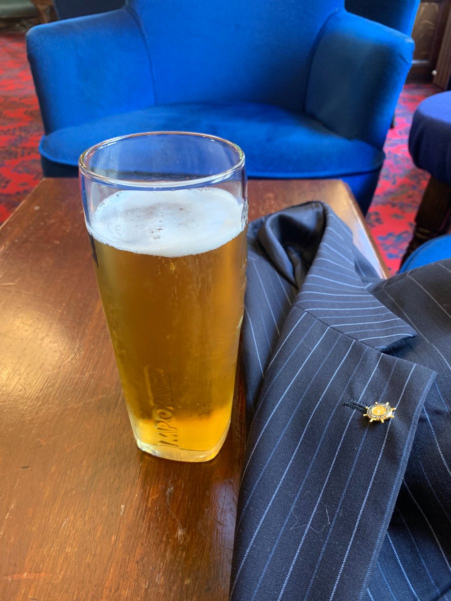 Start of Thursday's <a href="/PropellerClubUK/">Propeller Club</a> meeting. <a href="/BobSanguinetti/">Bob Sanguinetti</a>  from the <a href="/ukshipping/">UK Chamber of Shipping</a> is the Guest of Honour.