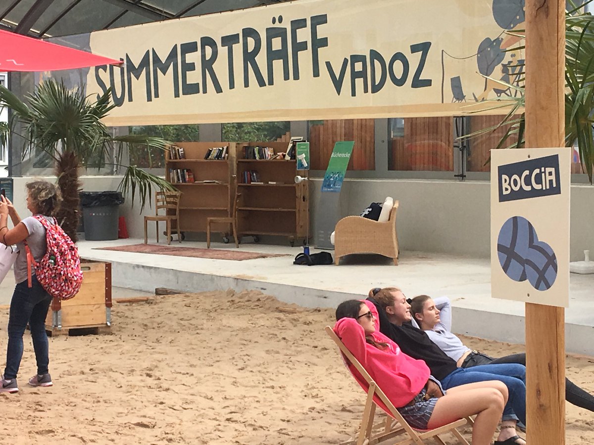 flxskiguy's tweet photo. Vadoz, Lichtenstein #midlakeseurotrip https://t.co/Z5GsiwPXWD