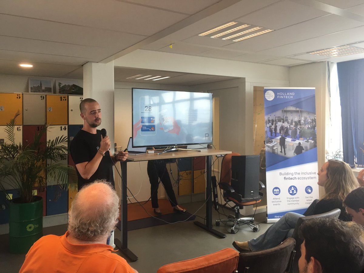 Revolutionising loyalty programs, <a href="/Puntjeapp/">Puntje</a> is taking the stage presenting their solution; announcing integration with Tikkie for businesses <a href="/ABNAMRO/">ABN AMRO</a> #HFTmeetup