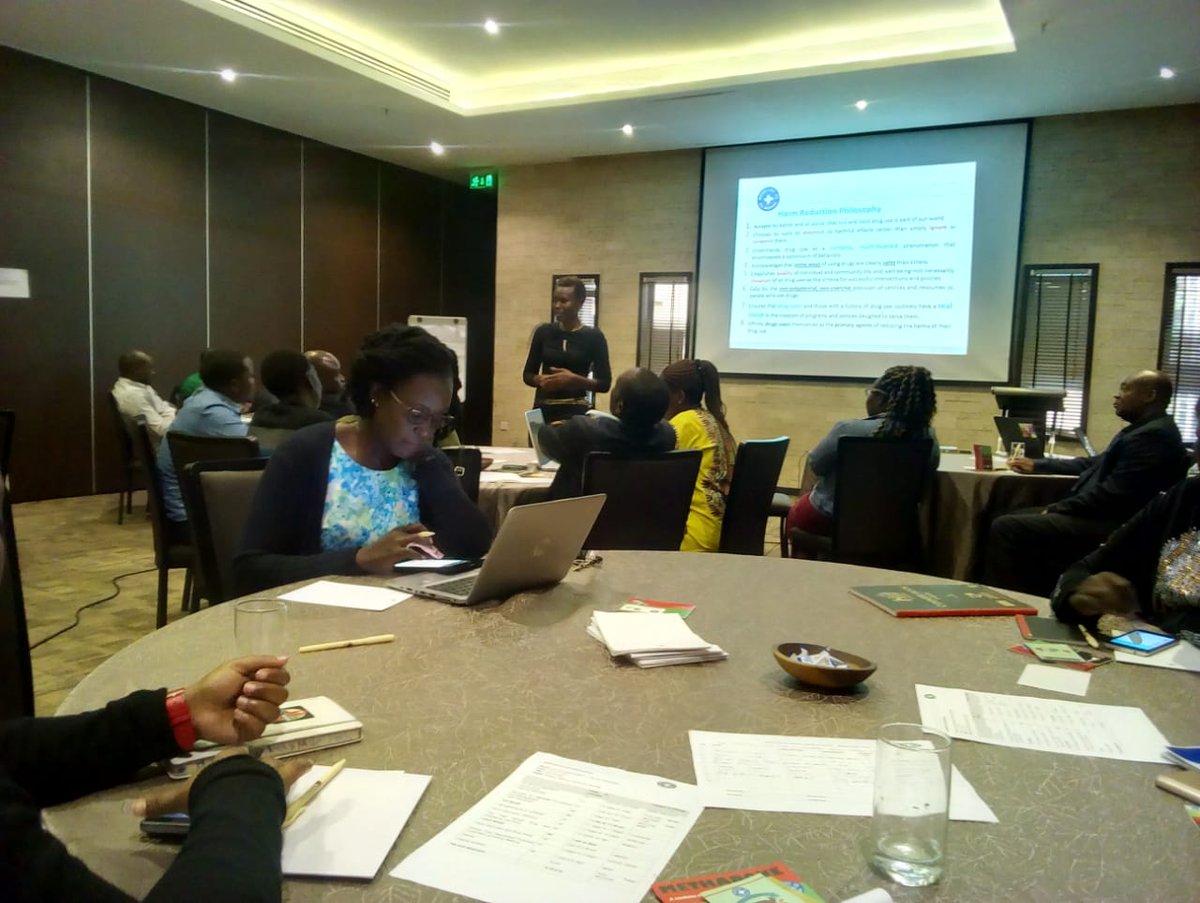 #Supportdontpunish #UHC  NACADA and NASCOP with Community of People who use drugs, Drug Policy Harm Reduction CSOs and other CSOs in a sensitization on harm reduction. <a href="/NACADAKenya/">NACADA Kenya</a> <a href="/NASCOP/">Division of National AIDS and STI Control Program</a> <a href="/MdM_France/">Médecins du Monde</a> <a href="/Celine_Grillon/">Celine Grillon</a> <a href="/lukhwaroabigael/">lukhwaro abigael</a> <a href="/UNODC_EA/">UNODC Eastern Africa</a> <a href="/Wangarikimemia2/">Atieno Moraa Wangari Liban</a>