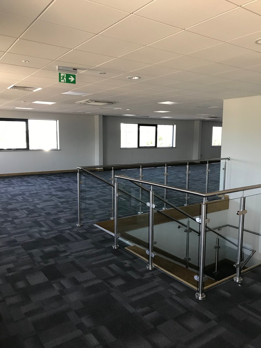 Phase 3, #Aston41, Aston Clinton almost complete now and Lookers JLR dealership also making great progress! 3 units available now for sale or to let, from 13,896 sq ft to 54,639 sq ft. Visit aston41.com for more info! #developing #industrial #property #buckinghamshire